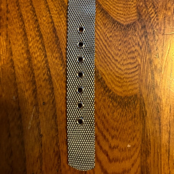 Coach Silver Mesh Pave Dial Womans Watch - Picture 6 of 11